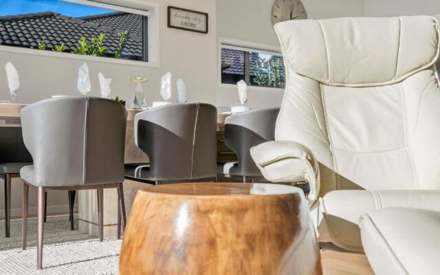 Tauriko Retreat - Tauranga Holiday Home