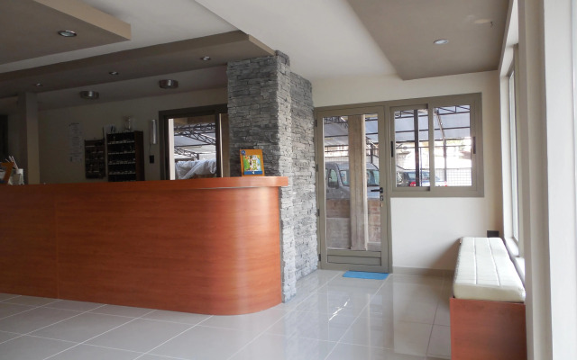 Victor Hotel