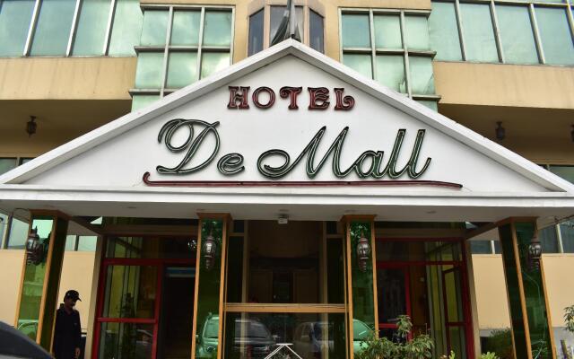 Hotel De Mall