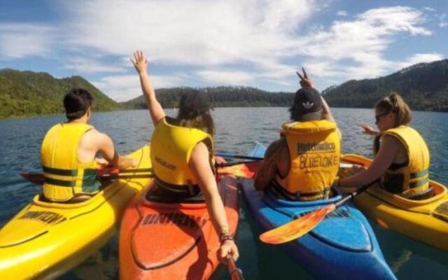 Blue Lake Top 10 Holiday Park