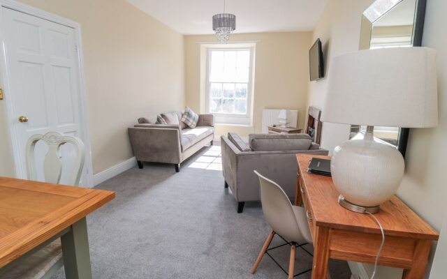 Coquet View Apartment