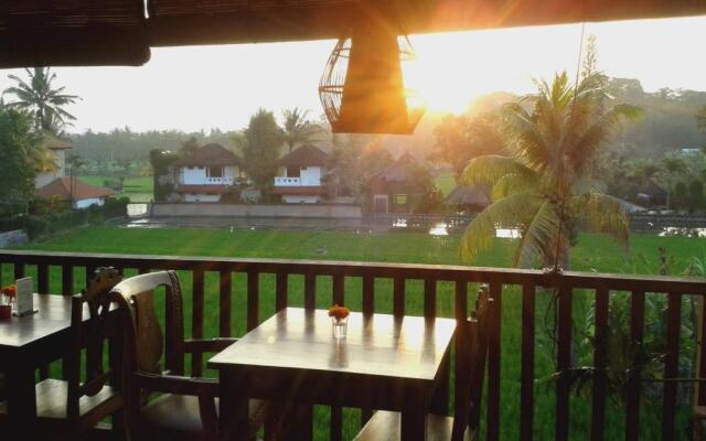 Nuriani Restaurant and Rooms