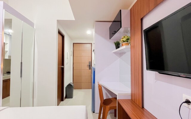 Modern And Best Deal Studio Vida View Makassar Apartment