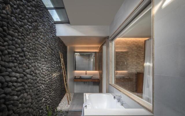 Umadewi Surf & Retreat