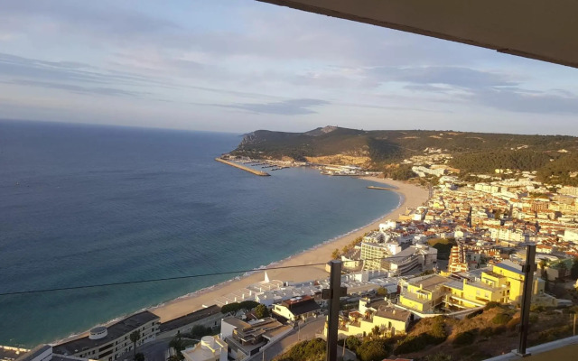 Turquoise Turtle Apartment - with seaview and A/C