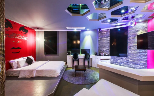 Plein Hotel