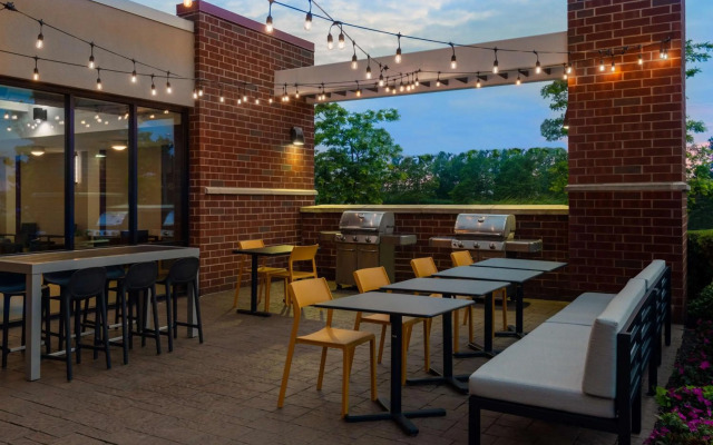 Home2 Suites by Hilton Buffalo Airport / Galleria Mall