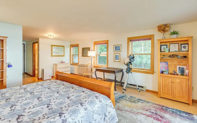 Oceanfront Frenchman Bay Home: Stunning View!
