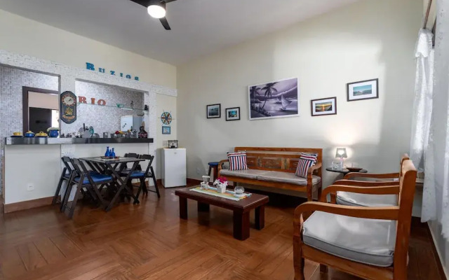 Apart Hotel Buz215