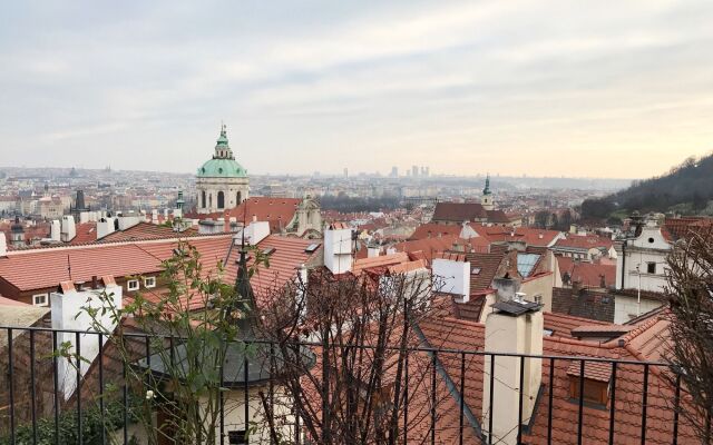 Royal View Apartments