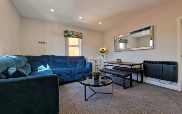 Dysa Clifton Apartments