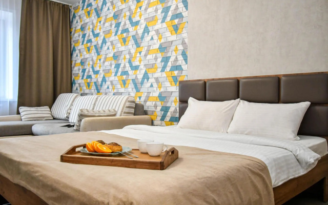 Суточно на улице 78-й Добровольческой Бригады 26