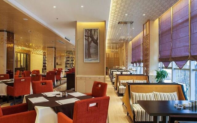 Xinxing Century Hotel