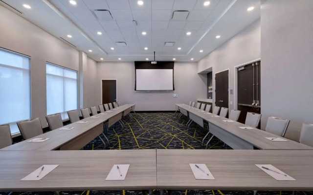 Hampton Inn & Suites by Hilton Burlington Toronto