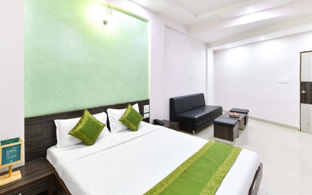 OYO 2116 Skylon Hotel