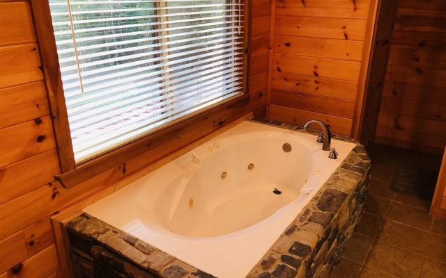 Winedown At The Creek