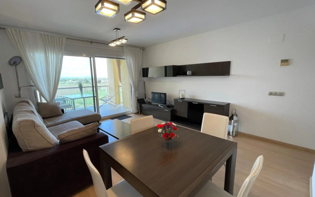 Precioso apartamento en complejo de al standing