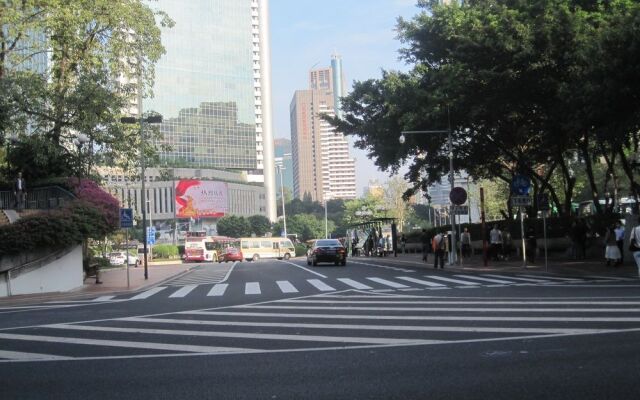 Nomo East International Apartment