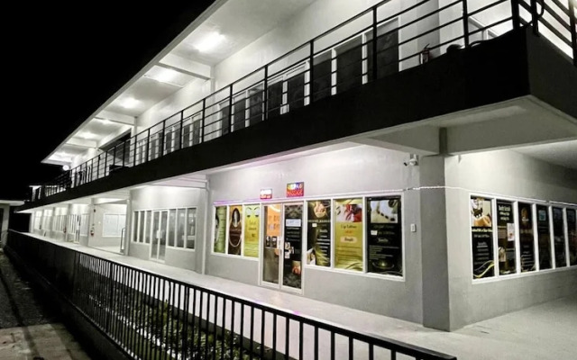 Panoramic Pool Views in Luxurious Lapu-lapu City Condo