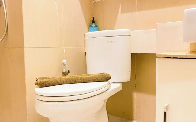 Cozy And Homey Studio Room At Gp Plaza Apartment