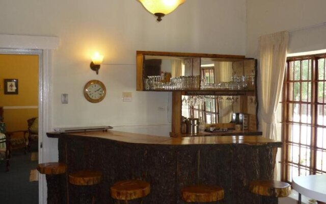Oak Tree Lodge Ladybrand