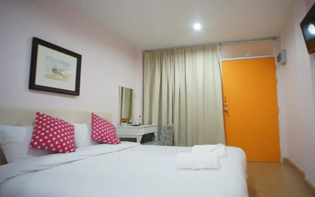 The Grace House Chiangmai - Hostel