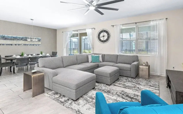 Storey Lake Pool Villa 2864