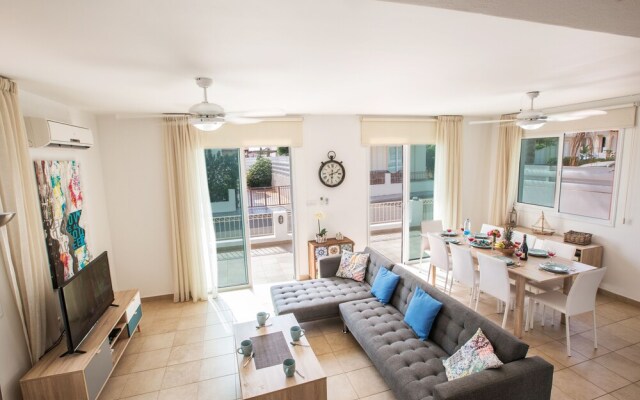 Protaras Holiday Villa Kv60