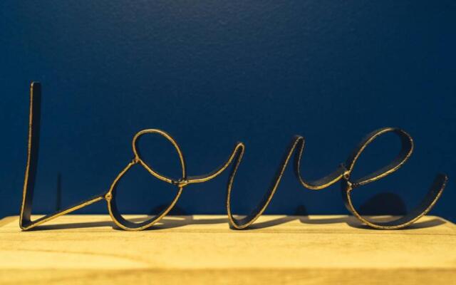 Mon Nid d'Amour - Jacuzzi Privatif - Centre Ville du Mans