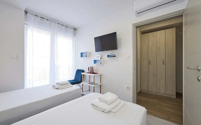 Apartments & Rooms Žaja