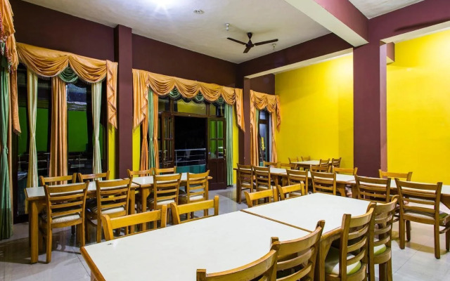 OYO 19409 Hotel Sunita And Restaurant