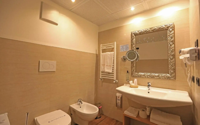 Hotel Ladina