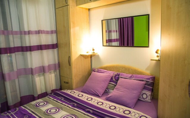 Rooms And Apartments S