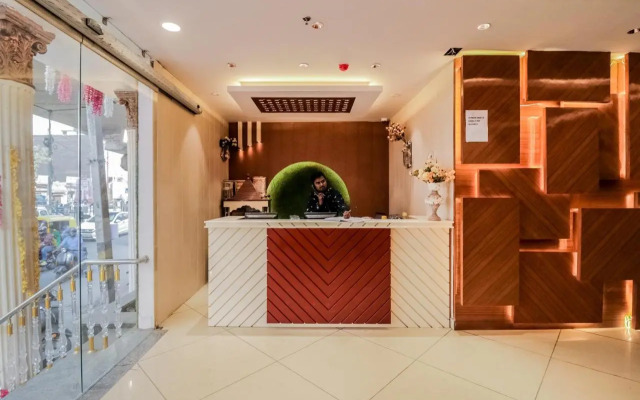 OYO 65601 JPS Galaxy Hotel