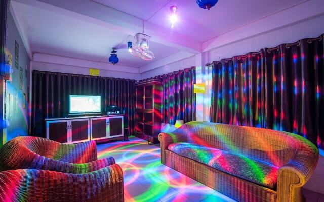 Surf House Hua Hin