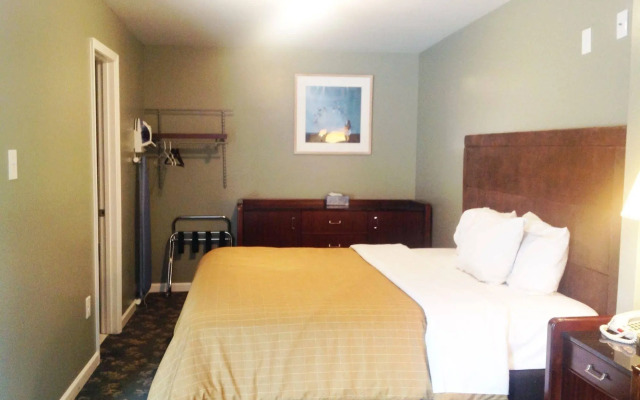 Jefferson Inn and Suites