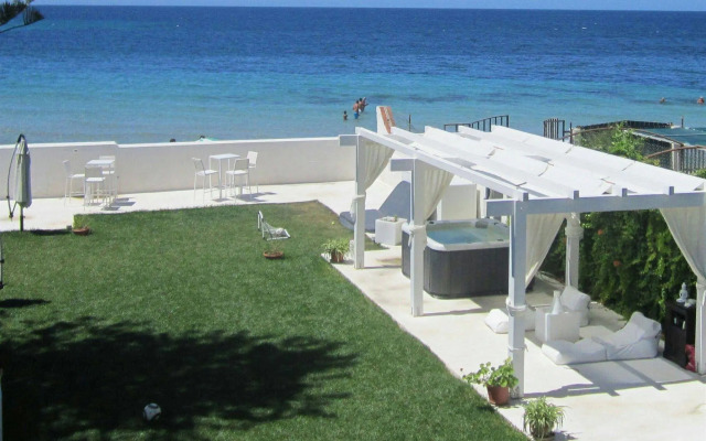 SUITEBEACH b&b and resort