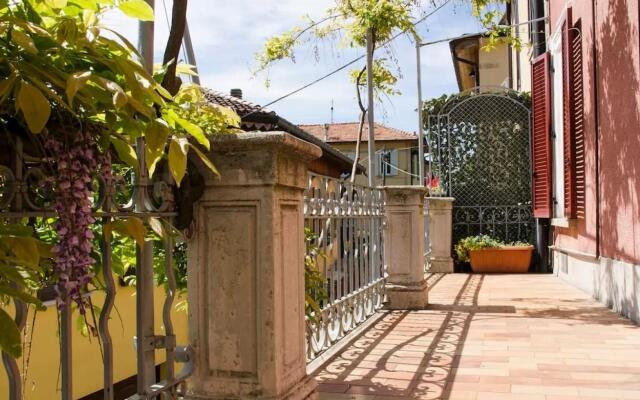 ALTIDO Wisteria House