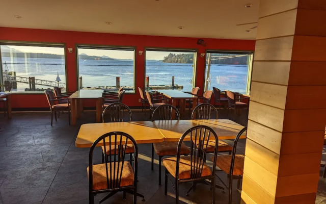 Gordie's Inn & Suites