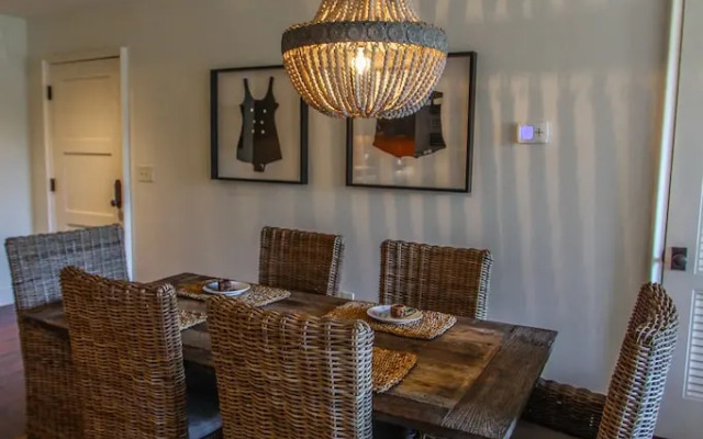 Rosemary Beach Rentals by Counts-Oakes