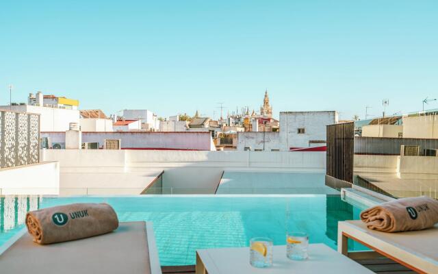 Hotel Vincci Selección Unuk 5* GL