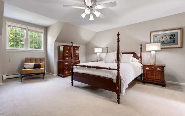 Maine Adventure 3BR Oasis Awaits!