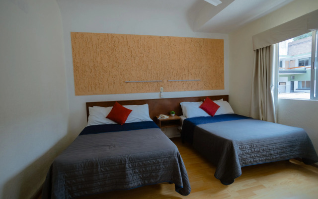 Hotel Zacatecas Courts