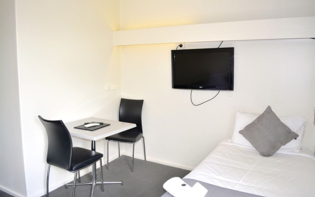 George Powlett Apartments