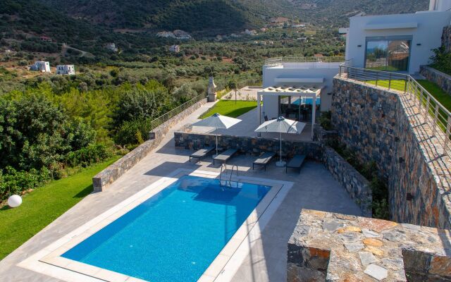 Aquamarine Villas