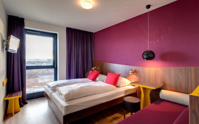 MEININGER Hotel Frankfurt/Main Airport