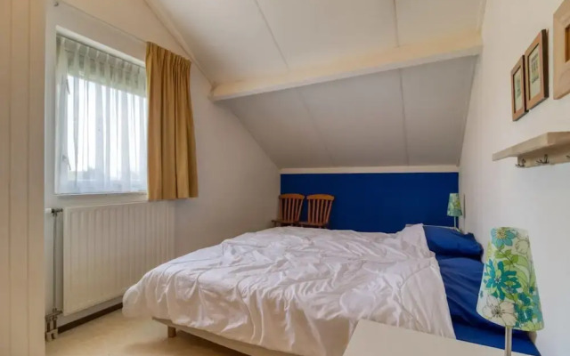 Spacious Holiday Home With Garden