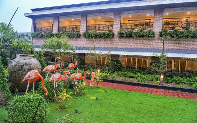 Mayfair Oasis Resort & Convention