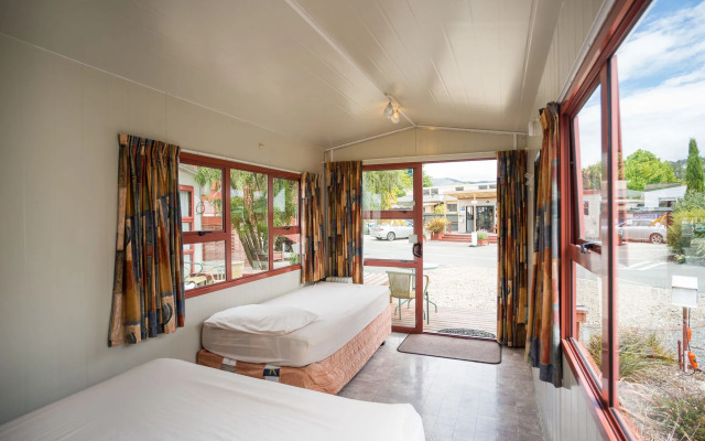 Nelson City TOP 10 Holiday Park