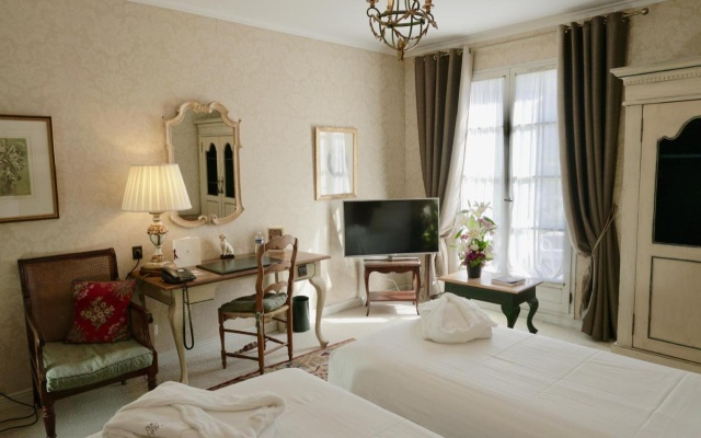 Le Manoir De Gressy